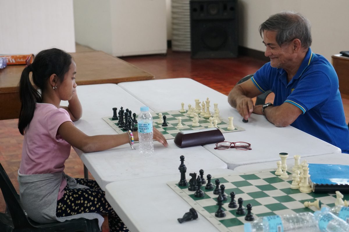 Chess moves - Province of Abra